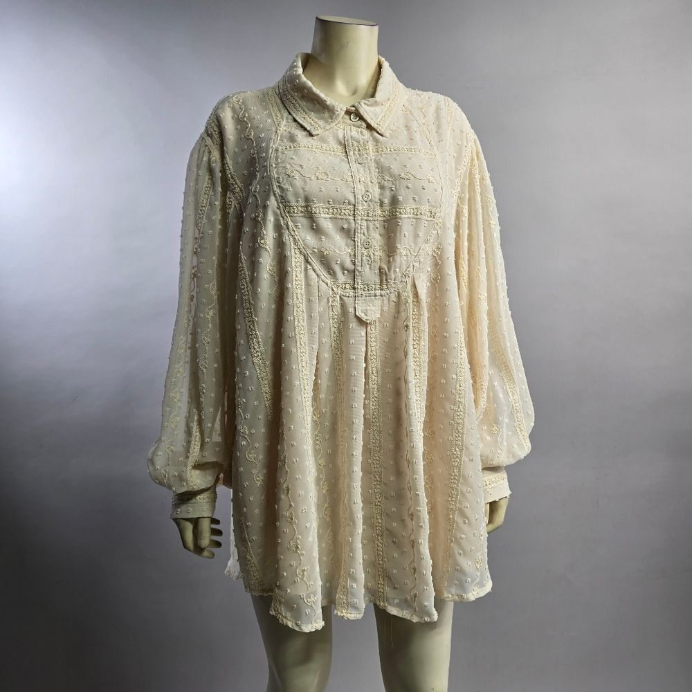 Jacqui E Cream Swiss Dot Peasant Tunic Blouse